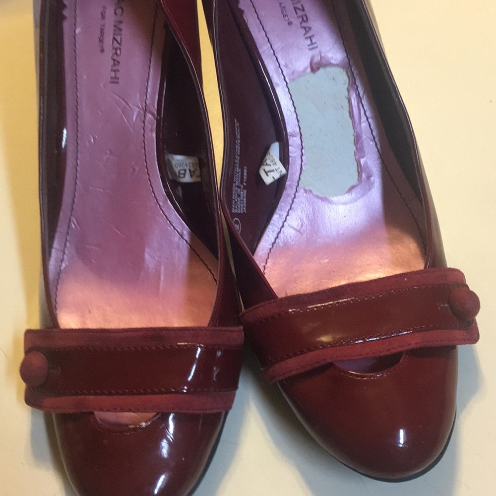 Shoes - Picture 4 of 5